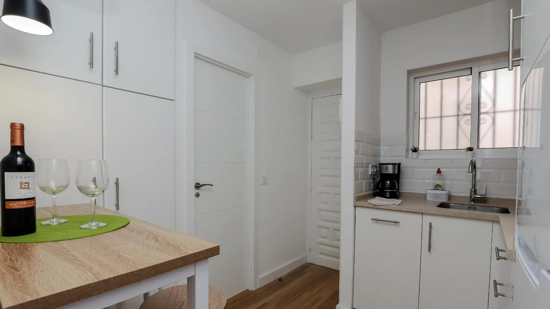 Fuengirola Centre, Renovated, Beach 200M Appartement